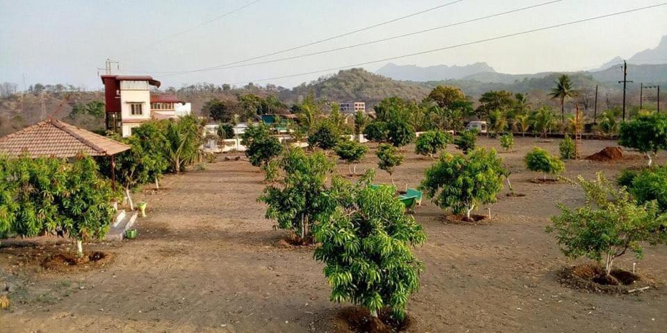 Sfurti Farms Hotel Badlapur Exterior photo